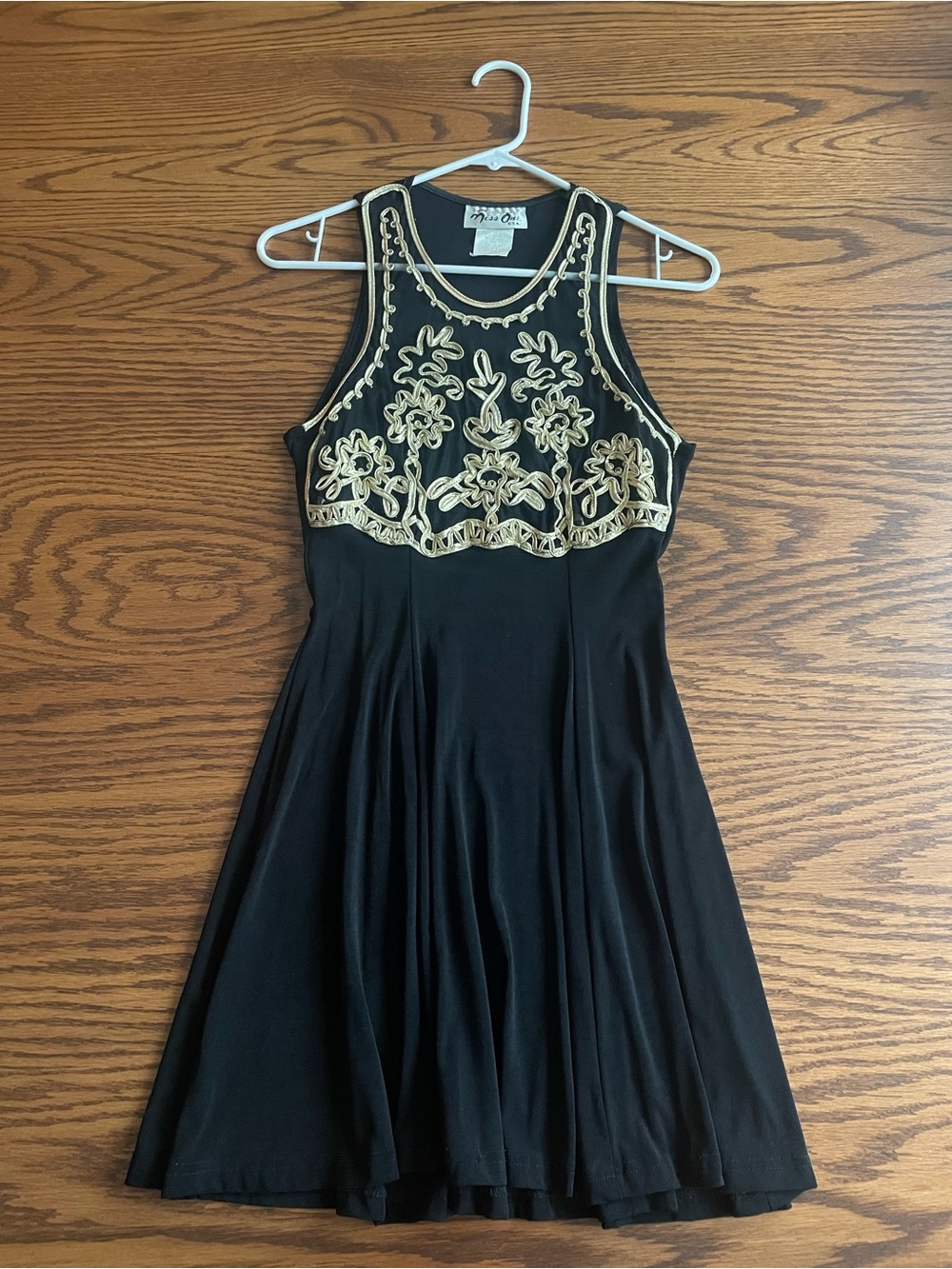 Miss One U.S.A. Black and Gold Sleeveless Dress Size M (Runs Small)